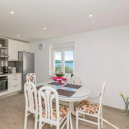 Apartman Maja Trogir