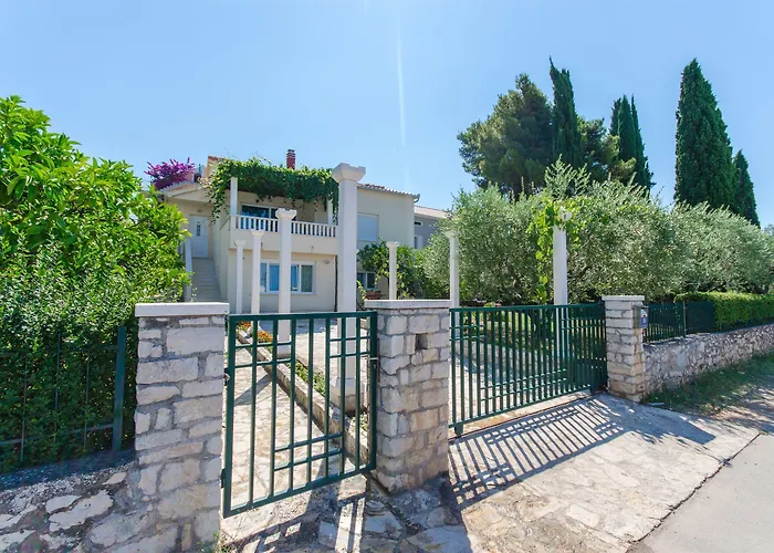 Διαμέρισμα Maja Τρογκίρ