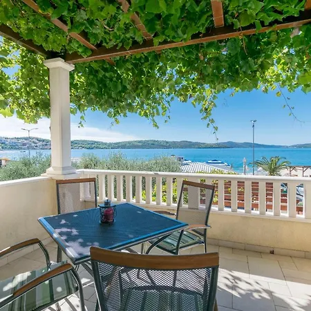 Maja 公寓 特罗吉尔